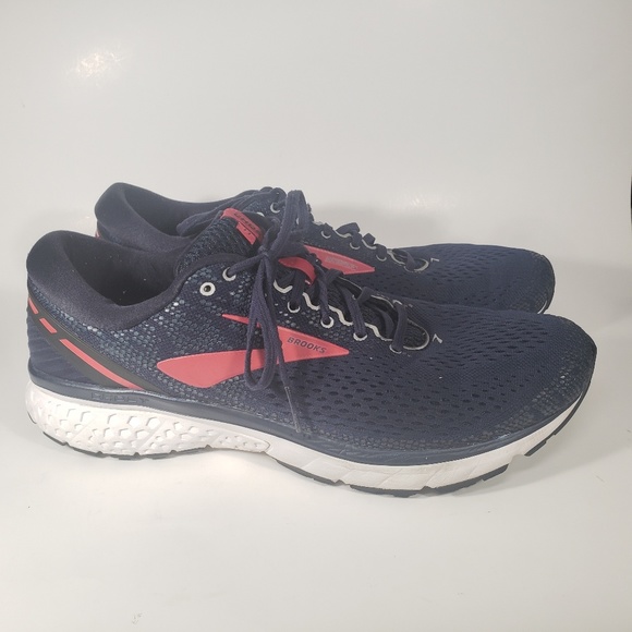 brooks ghost size 13